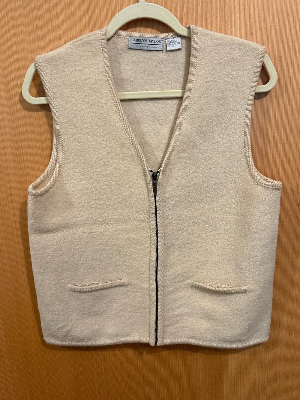 Vintage Carolyn Taylor 100% Wool Sweater | Size S